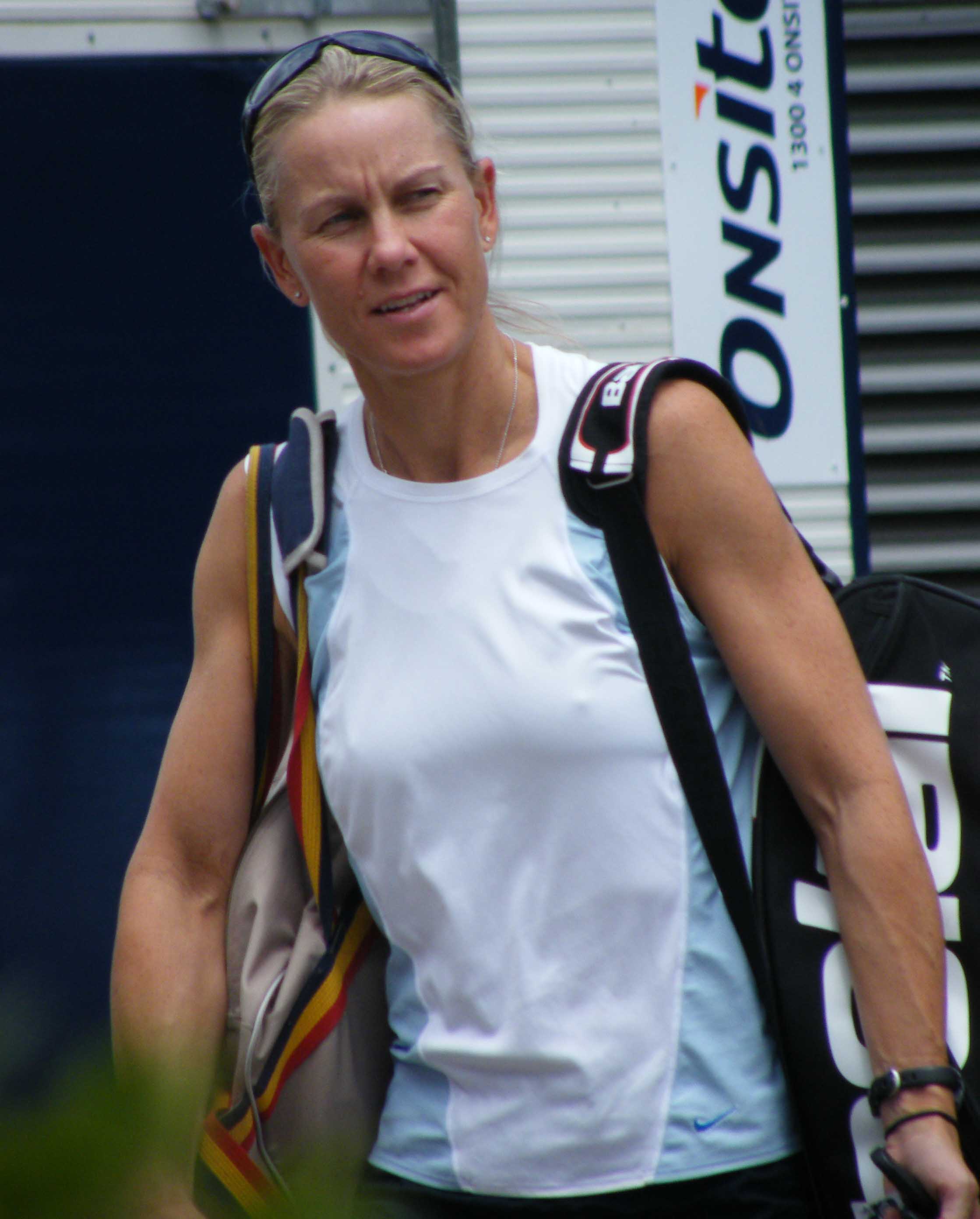Rennae Stubbs photo