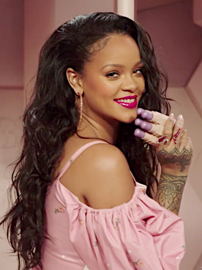 Rihanna photo