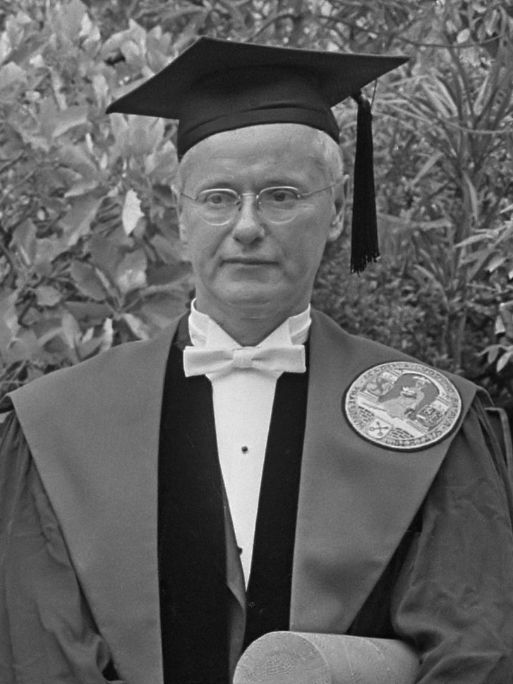 Robert K. Merton photo