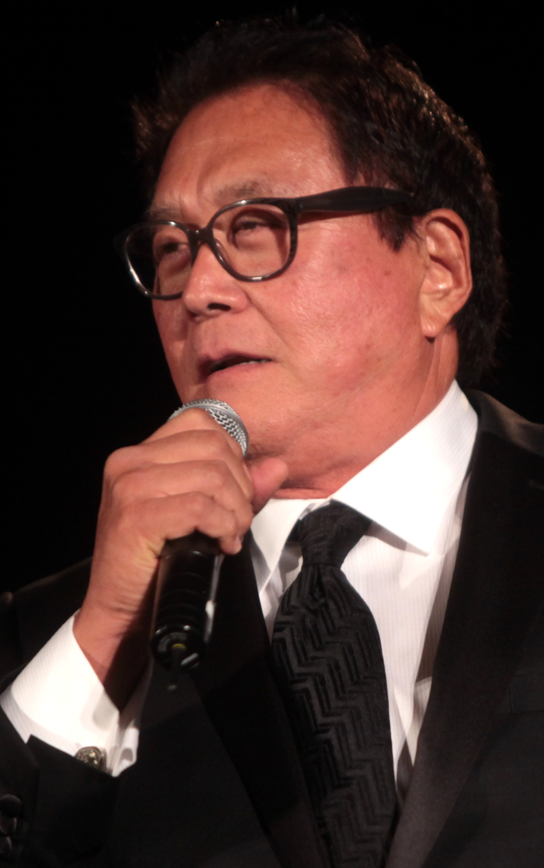 Robert Toru Kiyosaki photo