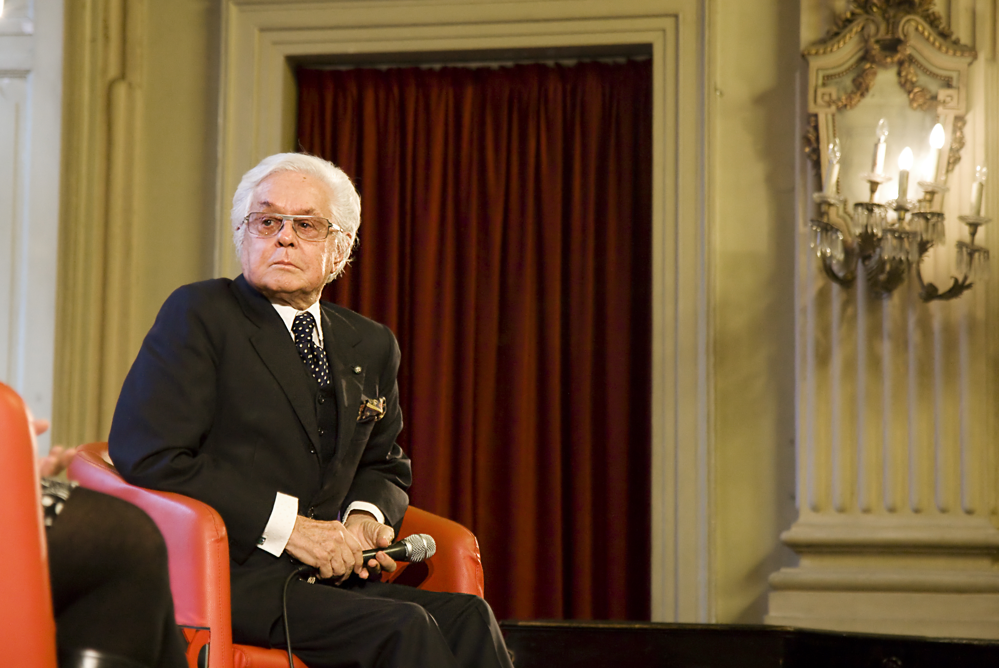 Roberto Capucci photo