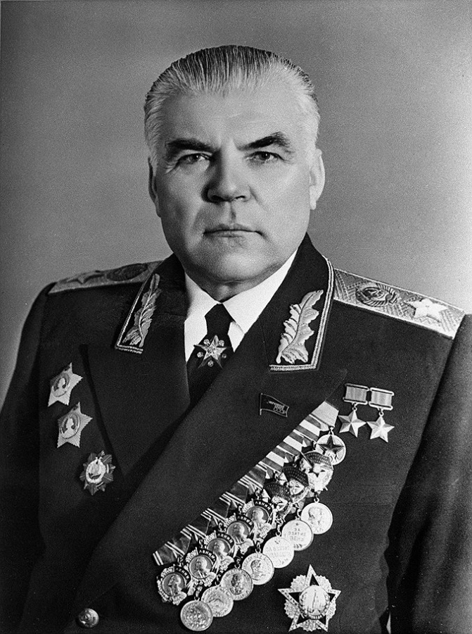 Rodion Jakovlevič Malinovskij photo