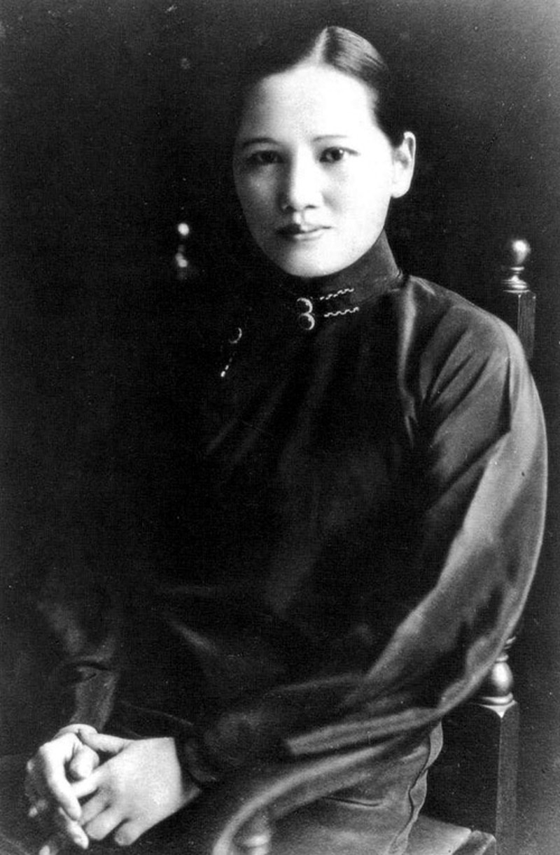 Soong Ching-ling photo