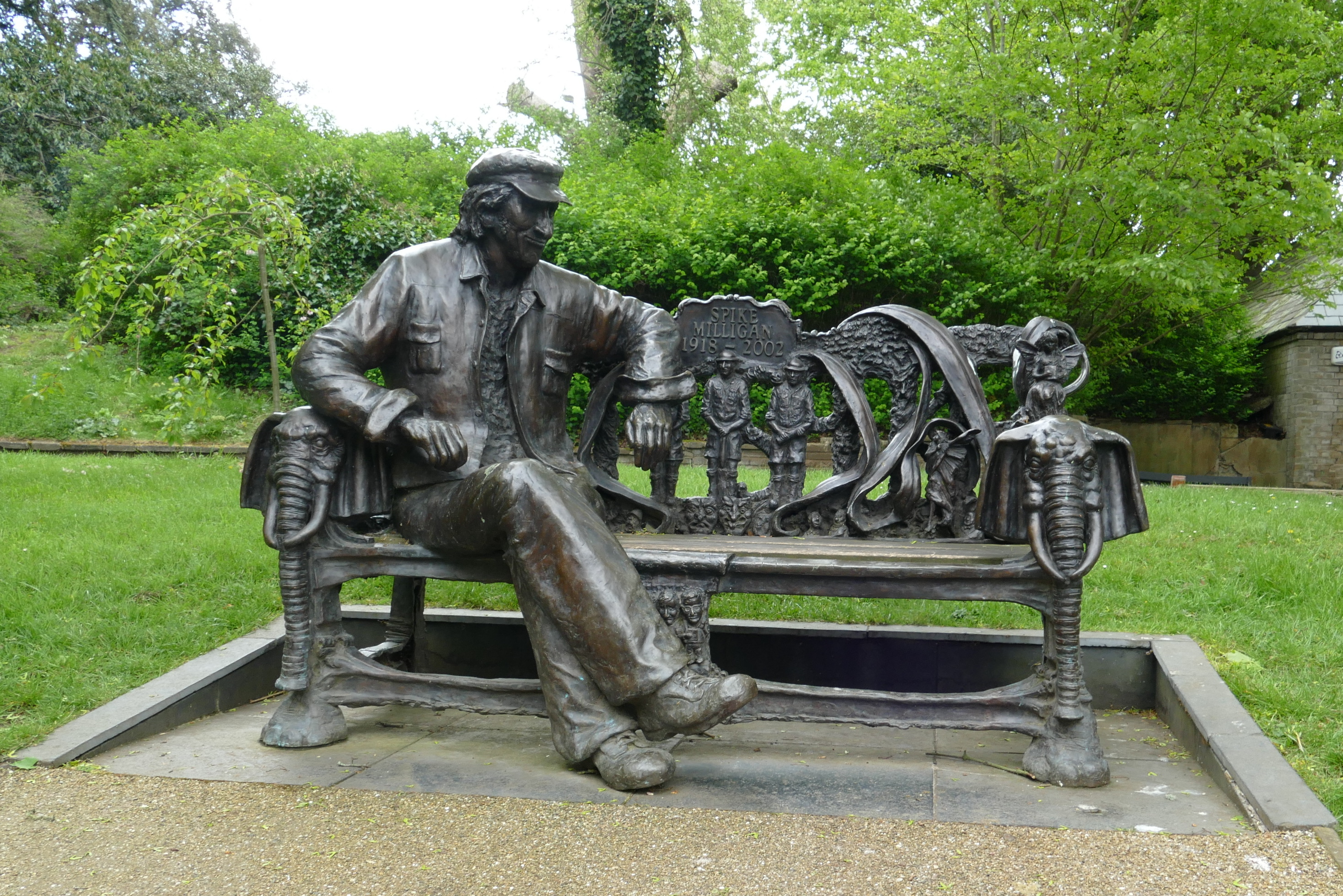 Spike Milligan photo