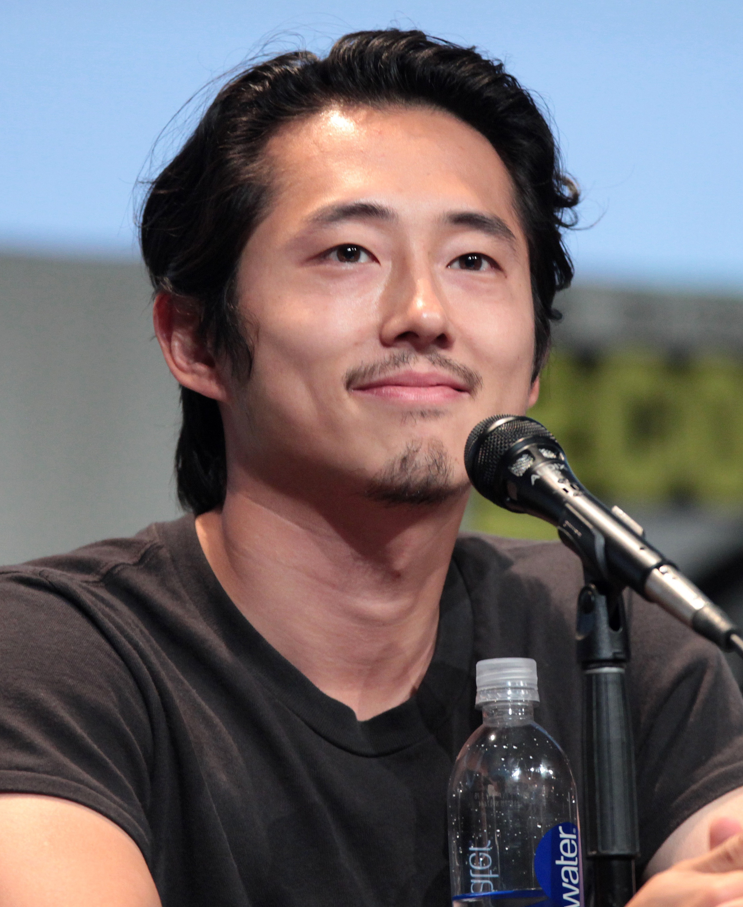Steven Yeun photo