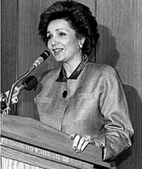 Suzanne Mubarak photo