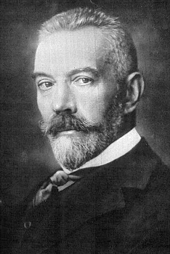 Theobald von Bethmann Hollweg photo