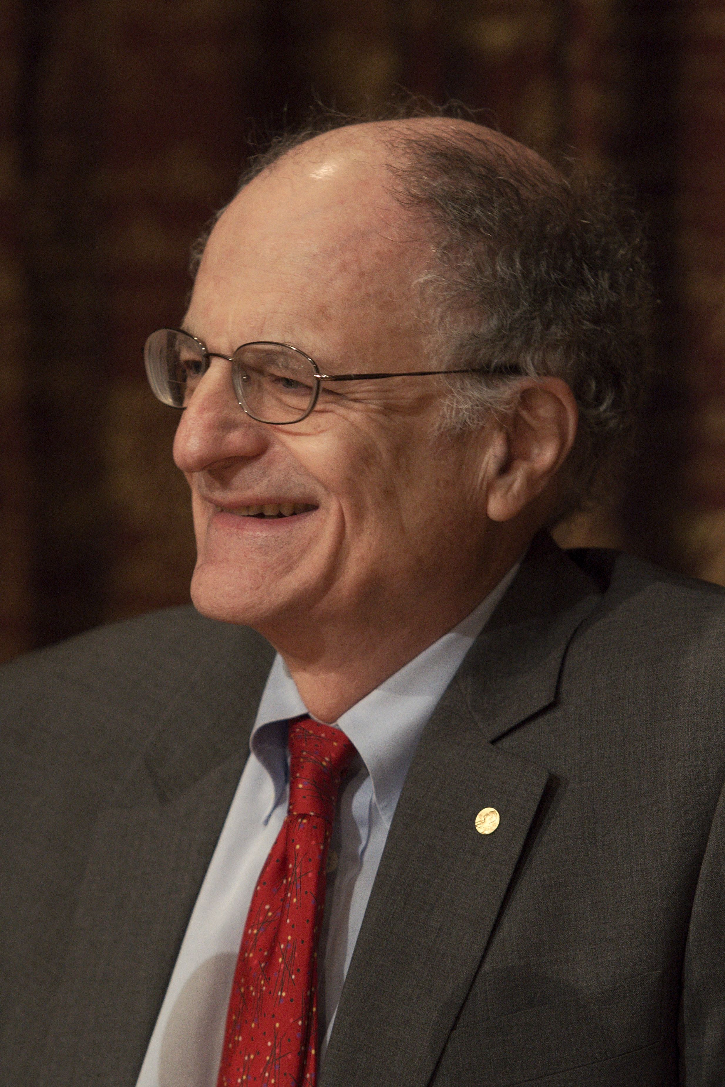 Thomas J. Sargent photo