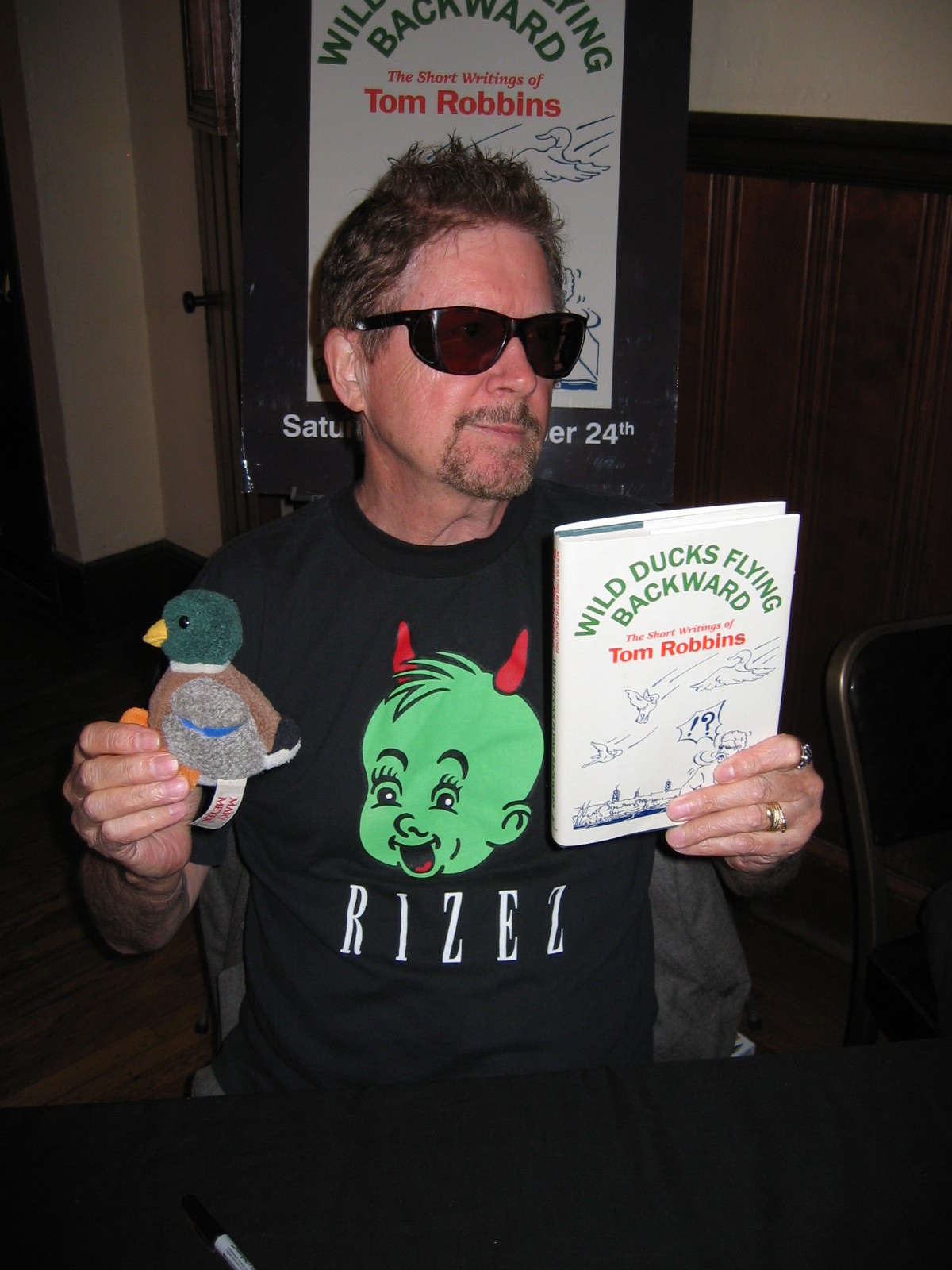 Tom Robbins photo