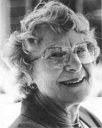 Virginia Satir photo