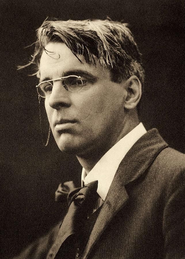 William Butler Yeats photo