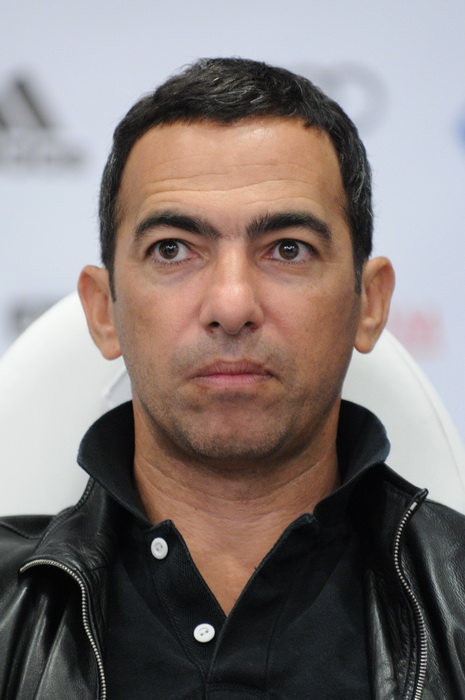 Youri Djorkaeff photo