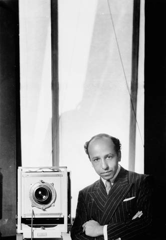 Yousuf Karsh photo