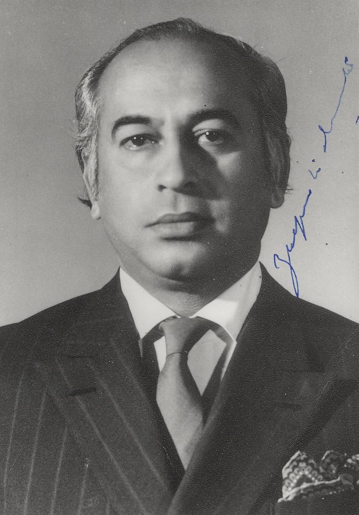 Zulfiqar Ali Bhutto photo